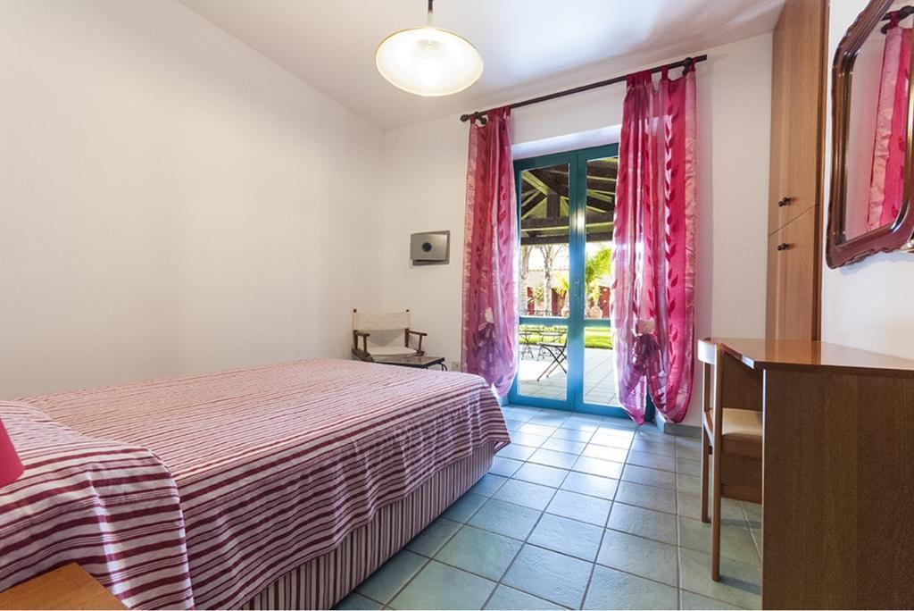 Casa Vacanze Villa Flumini Flumini di Quartu Zimmer foto