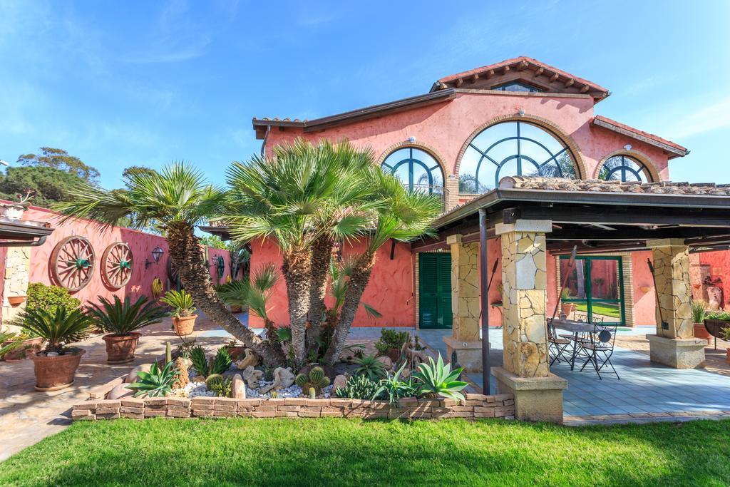 Casa Vacanze Villa Flumini Flumini di Quartu Exterior foto