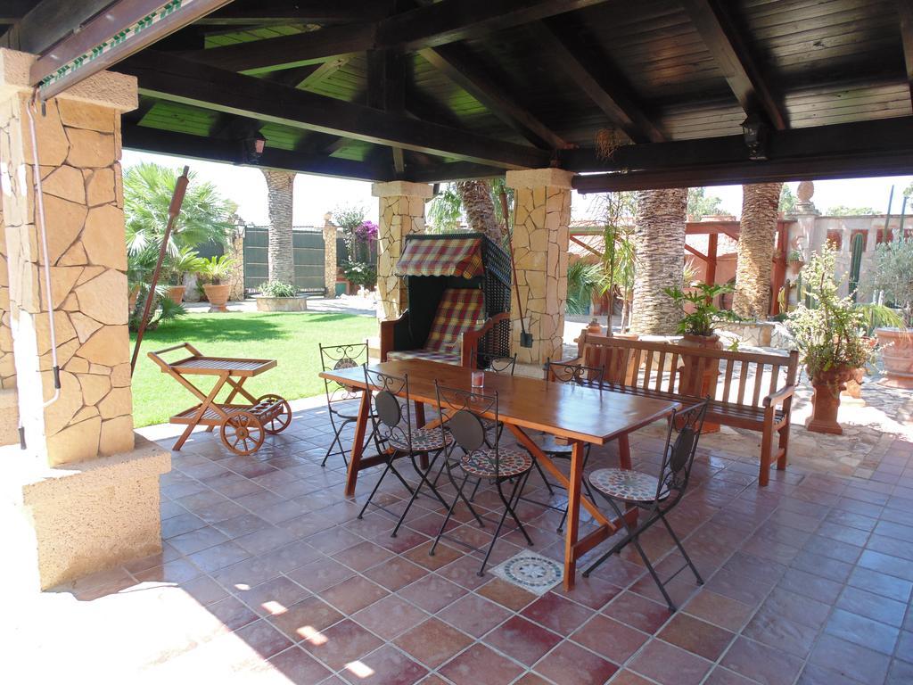 Casa Vacanze Villa Flumini Flumini di Quartu Exterior foto